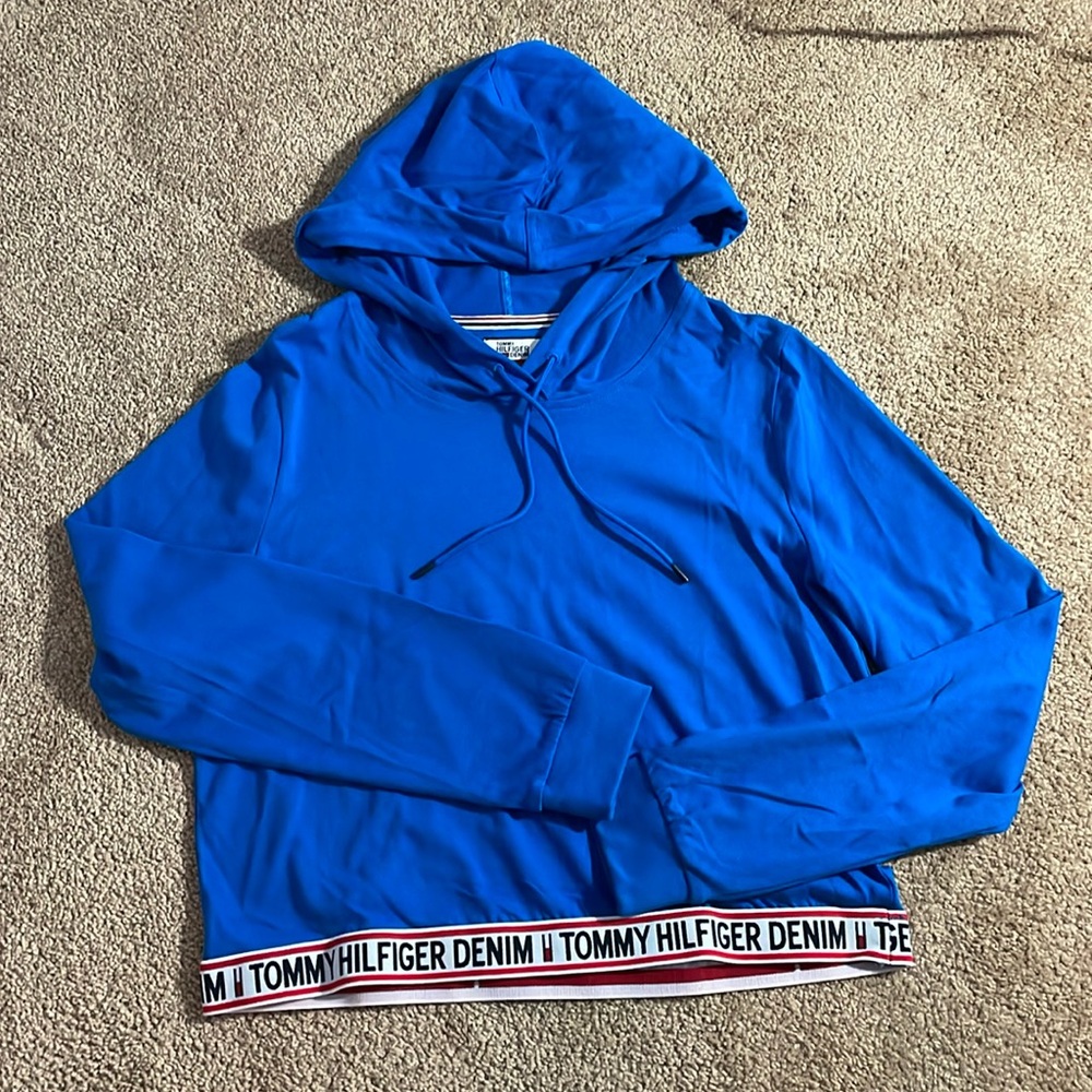 Tommy Hilfiger Cropped Top